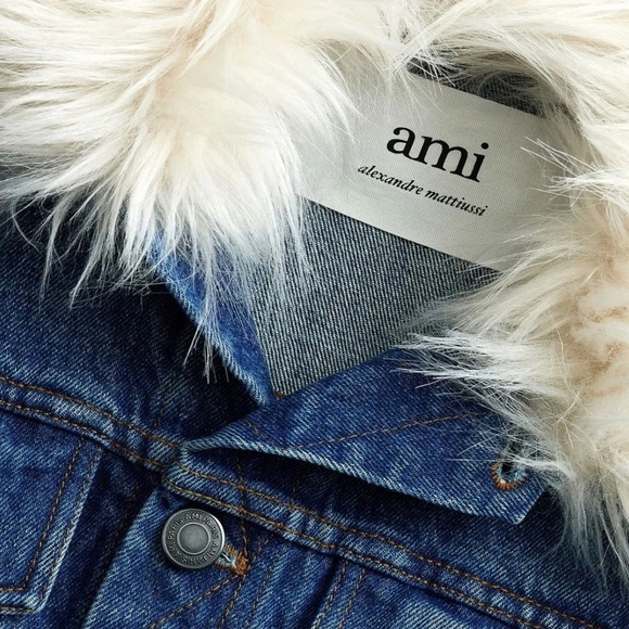 NWT Ami Paris Denim Jacket with White Faux Fur Collar - Picture 6 of 10